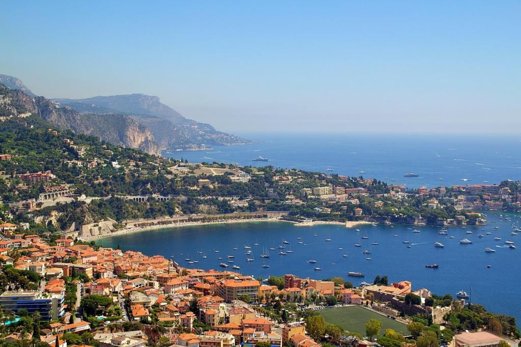 Perché soggiornare tra il Porto di Nizza e il Centro Storico?